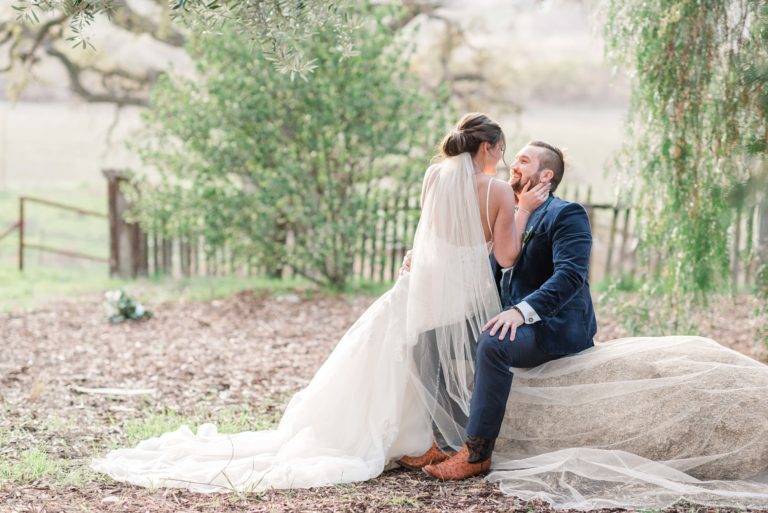 Jessica Robert Gladding Paicines Ranch Wedding by Alicia Arcidiacono of Chasing Chickadees Photography